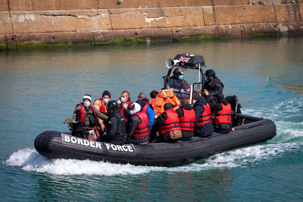 Decenas de inmigrantes libios se ahogaron en ruta a Europa el martes.