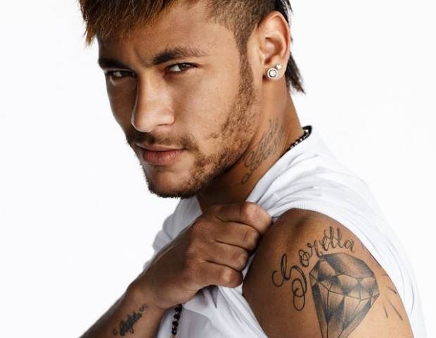 NJR. Blessed. | Neymar jr tattoos, Neymar jr, Back of neck tattoo
