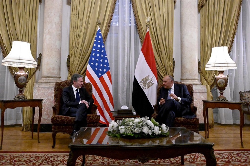 Egypt's Foreign Minister Sameh Shoukry (R) meets with US Secretary of State Antony Blinken, at the Tahrir Palace in Cairo, on 21 March 2024. (AFP)