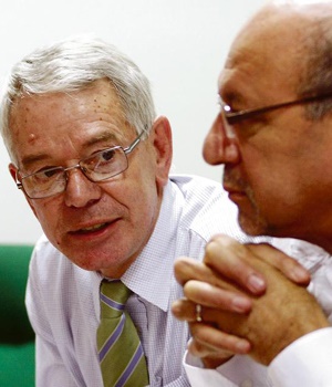 SACP first deputy secretary and deputy minister of public works Jeremy Cronin (left) and then minister in the presidency Trevor Manuel (right) host a press conference in Cape Town in this 2011 file photo. PHOTO: Albi fouche
