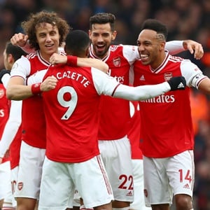 Arsenal squad celebrate