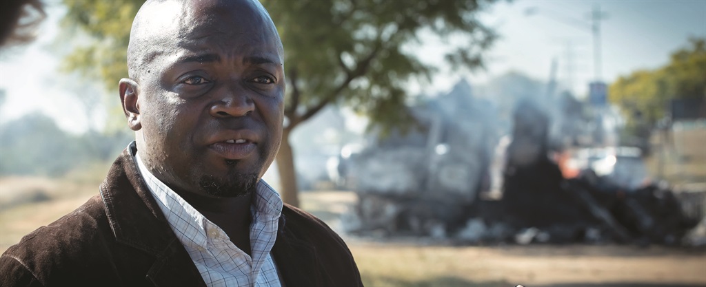DA mayoral candidate Solly Msimanga says that although the infighting in the ANC camp is working in his favour, he regrets the violent protests that left five people dead and more than 20 buses burnt; infrastructure destroyed; and businesses looted PHOTO: Lisa Hnatowicz / Nuus Noord 