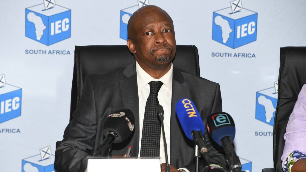 IEC Chief Electoral Officer Sy Mamabolo addresses the media. (Frennie Shivambu/Gallo Images)