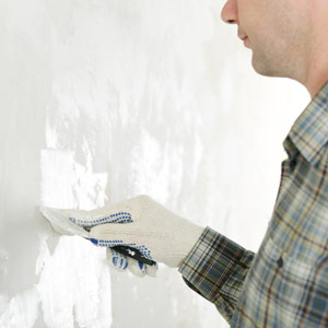 How to Repair Exterior Plaster Walls