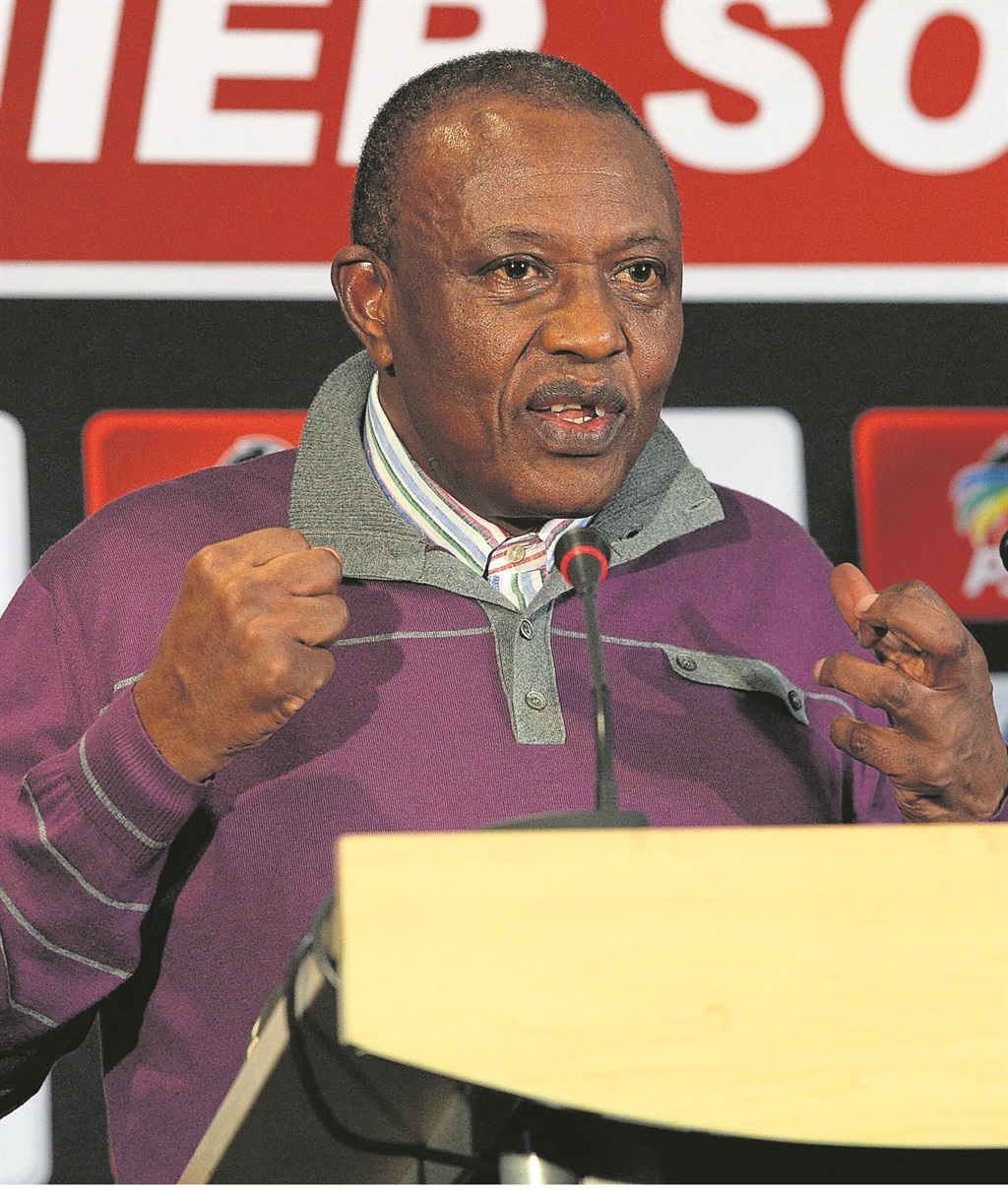 PSL chairman Irvin Khoza clarifies the issue of Free State Stars’ proposed sale to Moroka Swallows at the league’s offices yesterday.  Photo by Trevor Kunene 