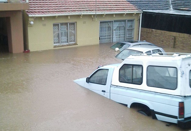 HEAVY FLOODING: South Africa is experiencing heavy downpours. Make sure you read our guidelines on dealing with flooded roads. Image: Arrive Alive