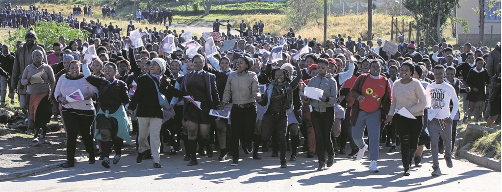 Protesters marched from Ibika to the Msobomvu Police Station to support victim. Photo by Mbulelo Sisulu 