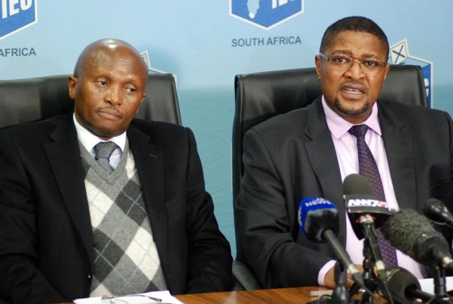 Chief Electoral Officer Mosotho Moepya and IEC chair Glen Mashinini at the media briefing in Centurion. Picture:Samson Ratswana 