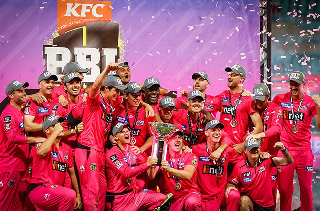 The Sydney Sixers celebrate after beating the Perth Scorchers in the Big Bash League final at the Sydney Cricket Ground on 6 February 2021. (Photo by Hanna Lassen/Getty Images)
