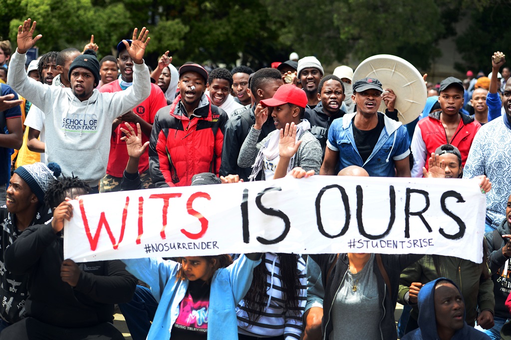  Fees Must Fall protesters outside the Great Hall at the University of Witwatersrand. Picture: Leon Sadiki 