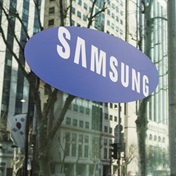 Samsung forecasts near-30% jump in third-quarter operating profit