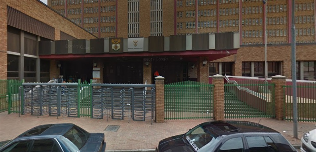 Wanita dijatuhi hukuman penjara karena menembak pria di tangga pengadilan Kimberley