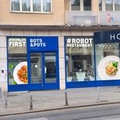 SEE | Croatian restaurant offers one pot menu cooked by robotic chef