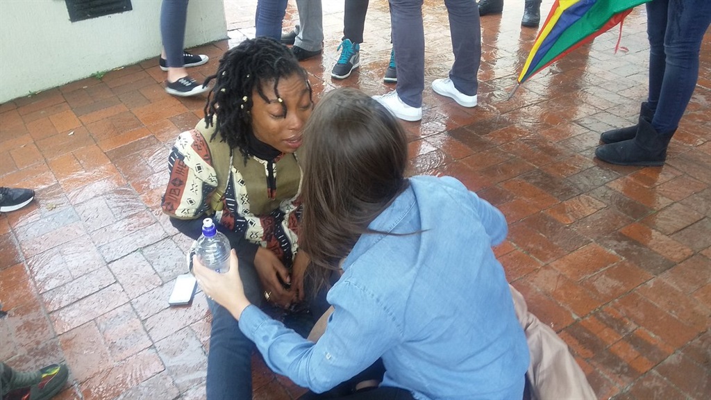  Students were sprayed with pepper spray during a sit-in a Stellenbosch University. PHOTO: Kamva Somdyala/Twitter 