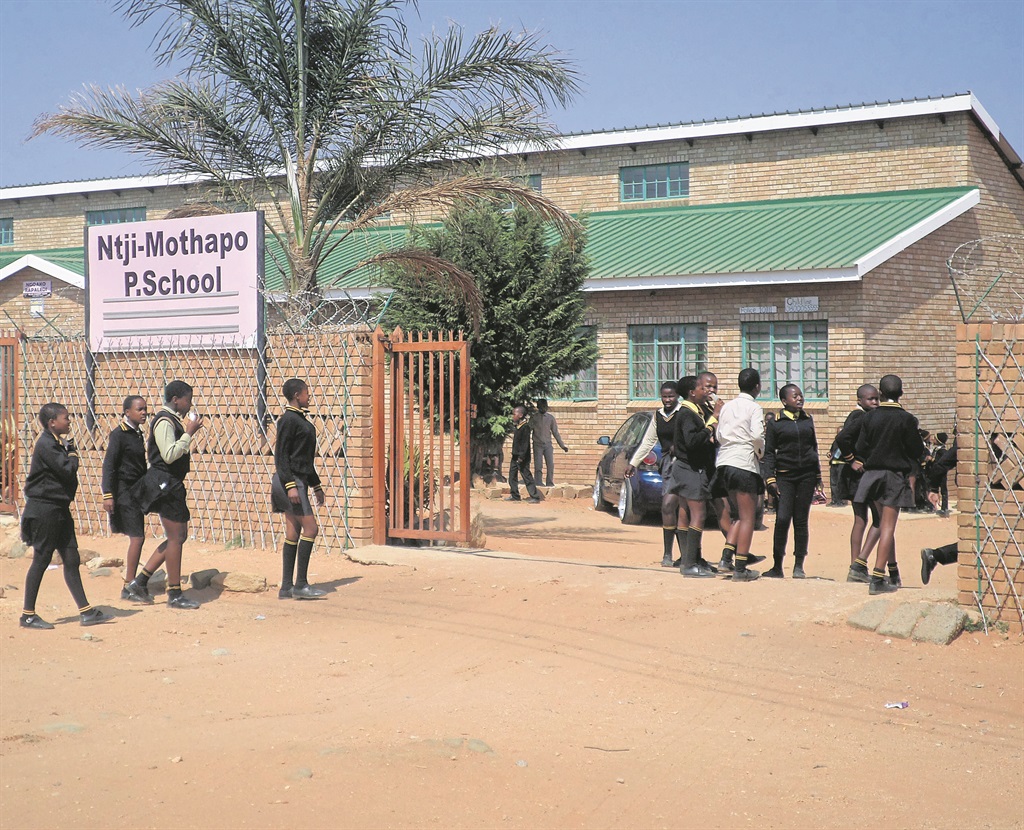 Teachers who belong to Sadtu downed tools at Ntji-Mothapo Primary School in July as they don’t want to work under surveillance.  Photo by Judas Sekwela 