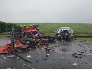 Seven people were killed in a head-on horror crash involving two vehicles in KwaZulu-Natal on Saturday afternoon. (Supplied)