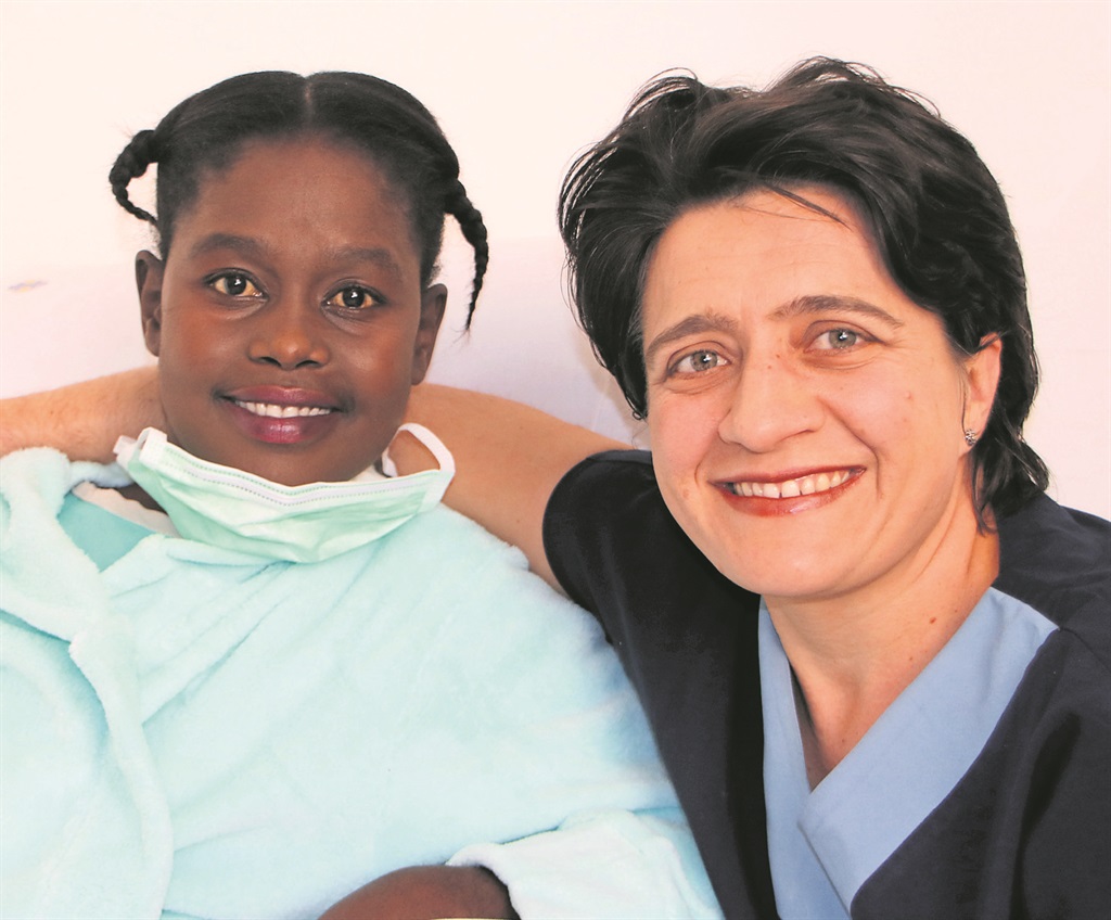 Zama Mthembu is the first person in the history of South African medicine to have a combined heart and kidney transplant. With her is cardiothoracic surgeon Dr Agneta Geldenhuys, who was a member of the heart transplant team.  