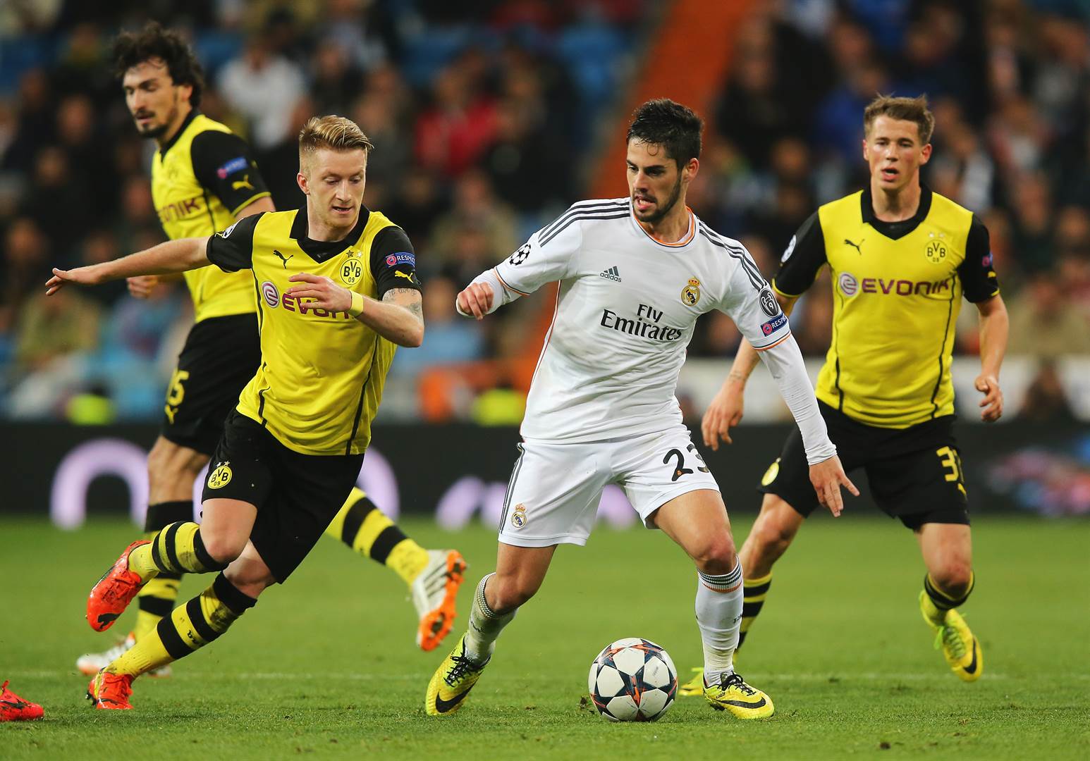 Streaming madrid vs dortmund. Боруссия Дортмунд Реал 2014. Реал Мадрид Боруссия Дортмунд. Reus Боруссия. Реал vs Боруссия.