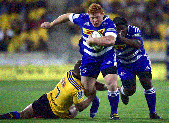 <strong><em>Steven Kitshoff on the charge for the Stormers... (Getty Images)</em></strong><br />