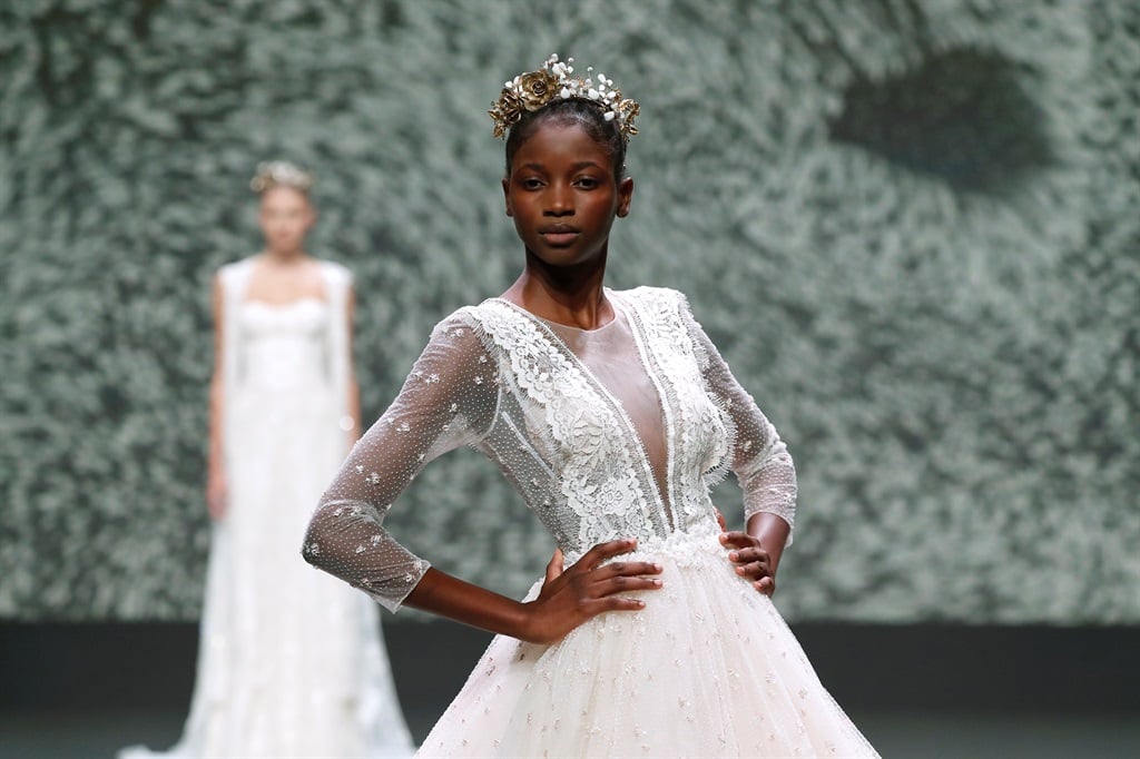 A model walks the runway during the Vestal show as part of the Valmont Barcelona Bridal Fashion Week 2020 on September 21, 2020 in Barcelona, Spain. Photo by Estrop/ Getty Images