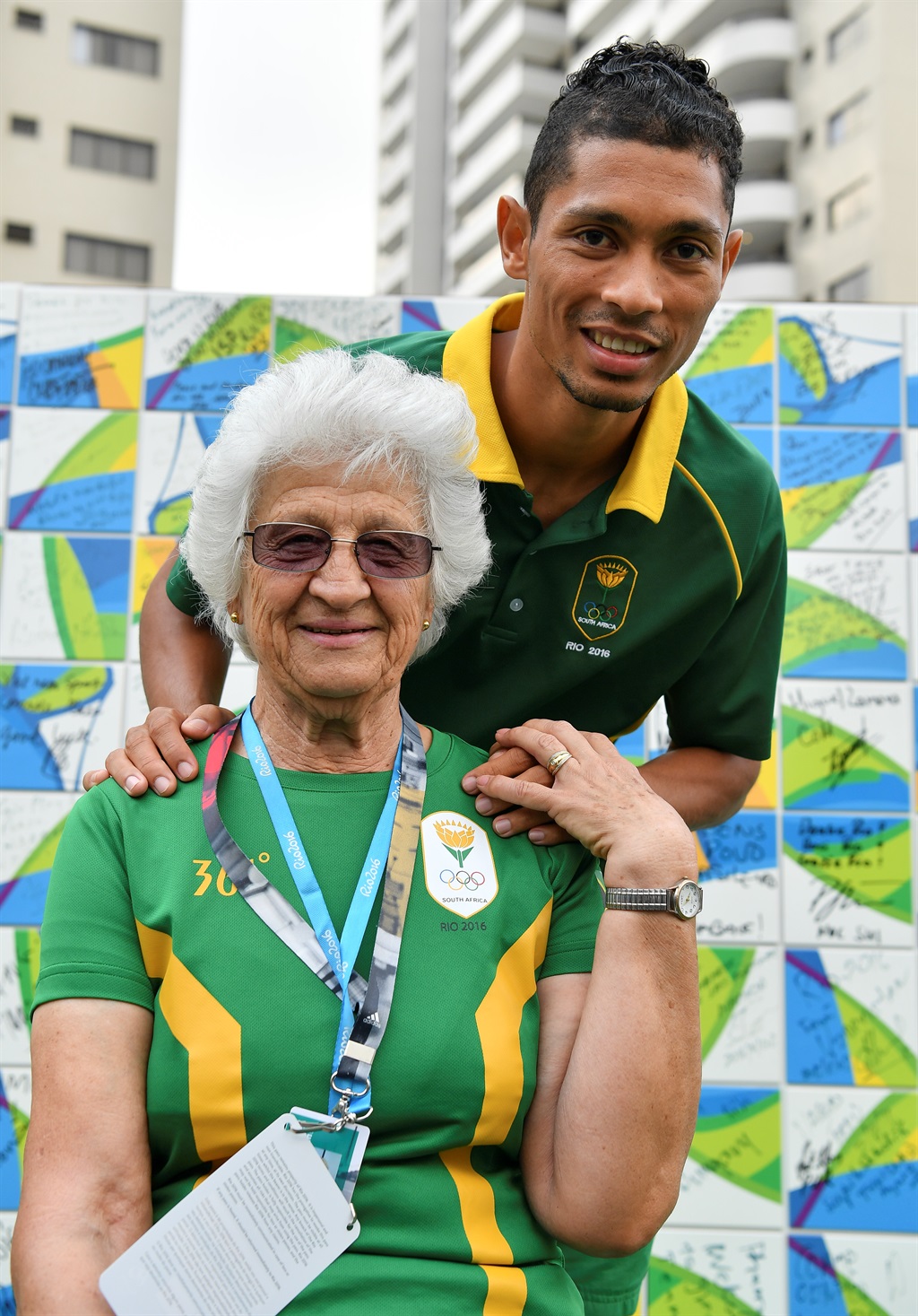 Wayde van Niekerk en Ans Botha vroeër vanjaar op die Olimpiese Spele in Rio de Janeiro. Foto: Gallo Images