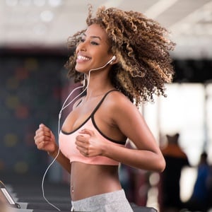 Sure, music can motivate you, but is it good for your health to exercise with earphones?