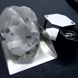 A 910 carat found at the  Letšeng mine in Lesotho. (Gem Diamonds website)