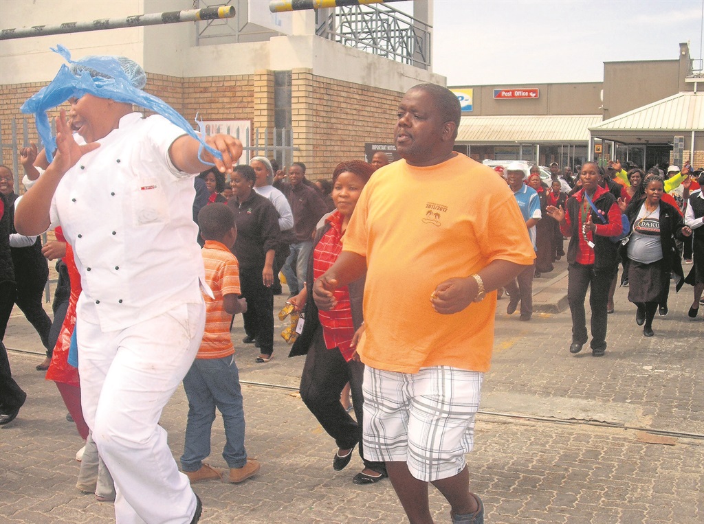 Striking Daku Spar workers in Port Elizabeth say they are struggling to make ends meet.    Photo by Sindiwe Zinto   