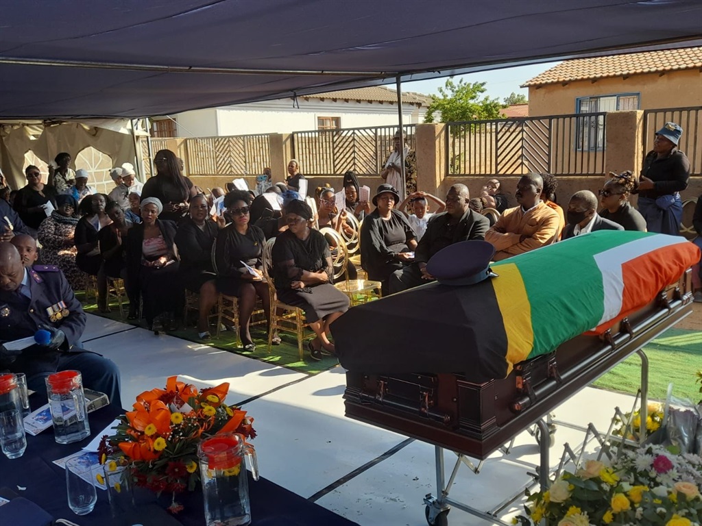 Slain Constable Mpho Kgobotlo has been laid to rest. Phot by Keletso Mkhwanazi