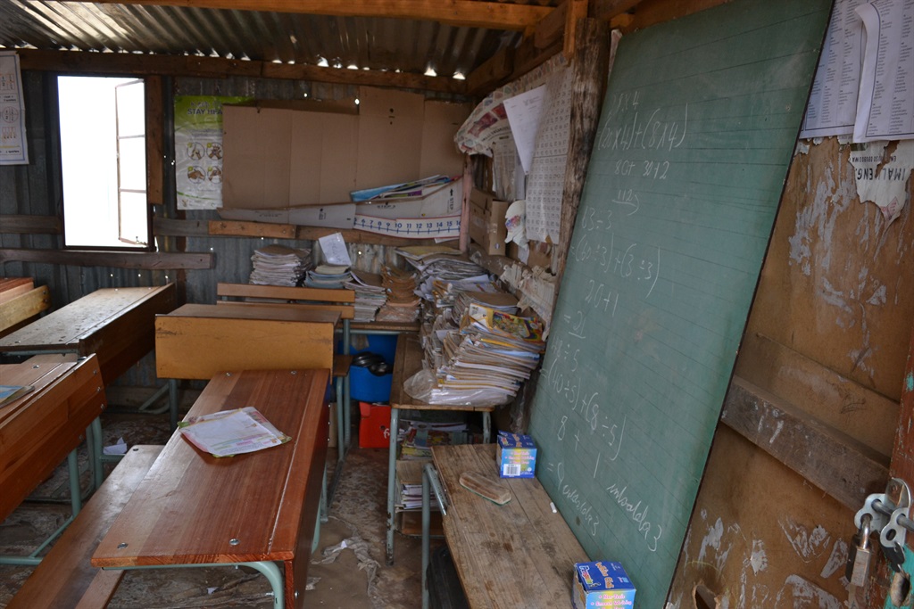  Many schools in the Eastern Cape still haven’t received support materials from the department.   