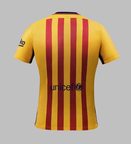 Het spijt me Vervorming marketing Gallery: FC Barcelona Unveil New Purple Away Kit | Soccer Laduma