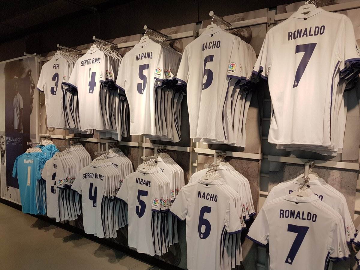 Gallery: Real Madrid Unveil New Home Kit