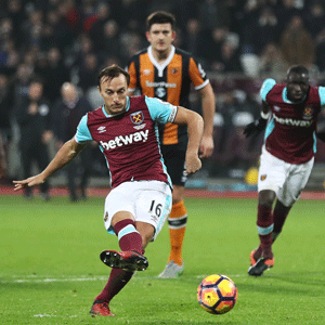 Mark Noble (Getty)