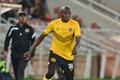 PSL CLUBS IN RACE FOR MHLONGO’S SIGNATURE!