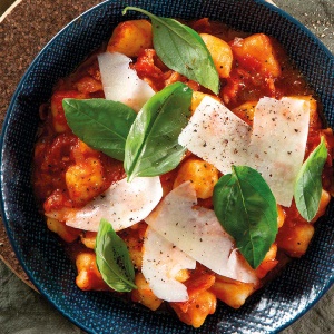 Gnocchi With Tomato, Onion And Bacon Sauce | You