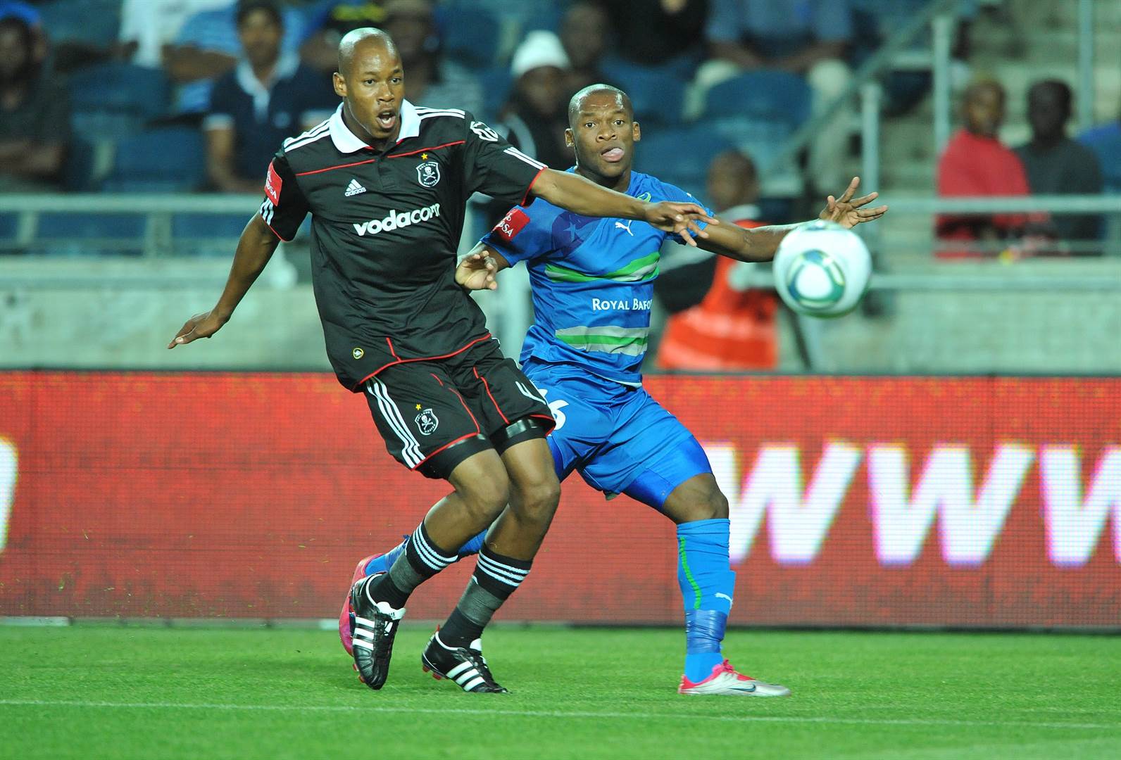 Soccer Laduma on X: 10 Orlando Pirates Legends. ☠️ You are only allowed to  pick four, who do you play in midfield? #SowetoDerby #SLChat   / X