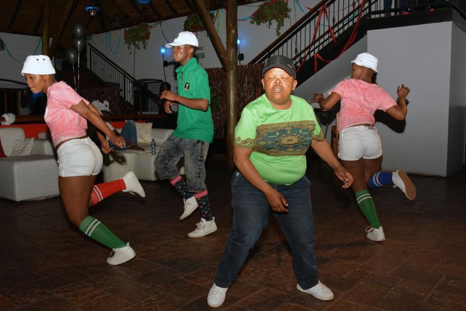 Alfred Ntombela shows off his dancing skills with K-7 dancers at the Lagos in South Africa Carnival in Centurion, Tshwane, on Friday night. Photo: Morapedi Mashashe
