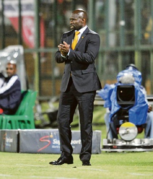 Steve Komphela needs to win to ease the constant pressure from Amakhosi fans
PHOTO: Muzi Ntombela / BackpagePix
