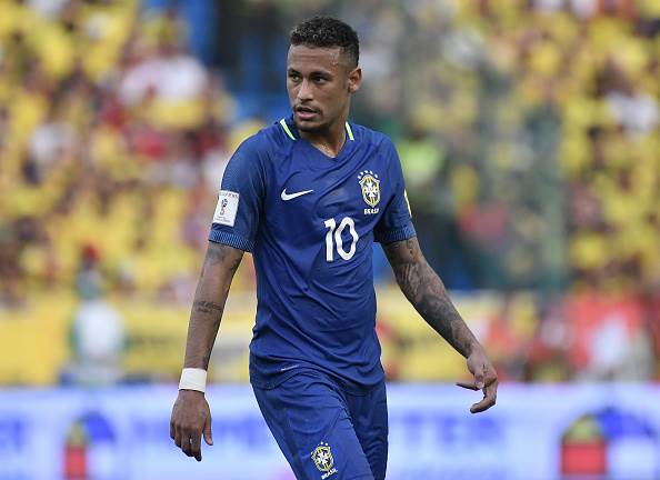 4) Neymar (Brazil's number 10 since 2012)