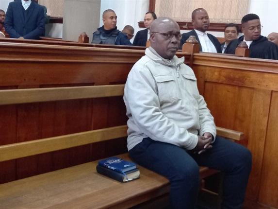 <p><strong>Genocide-accused Kayishema drops asylum application
bombshell

&nbsp;</strong>
</p><p>Rwandan genocide-accused Fulgence Kayishema will apply for
asylum in South Africa, his lawyer told the Cape Town Magistrate's Court on
Tuesday.
</p><p>His advocate, Juan Smuts, dropped this bombshell when asked
if his client would apply for bail.
</p><p>Kayishema will apply for asylum on political grounds in an
application that will likely take at least two years, holding up his potential
extradition.
</p><p>This, and the 54 immigration-related charges he faces, could
significantly delay his trial on charges of genocide during the 1994 massacres
in Rwanda. </p><p><em>- Jenni Evans 

&nbsp;
</em></p><p><em>(Photo by Jenni Evans, News24)</em></p>
