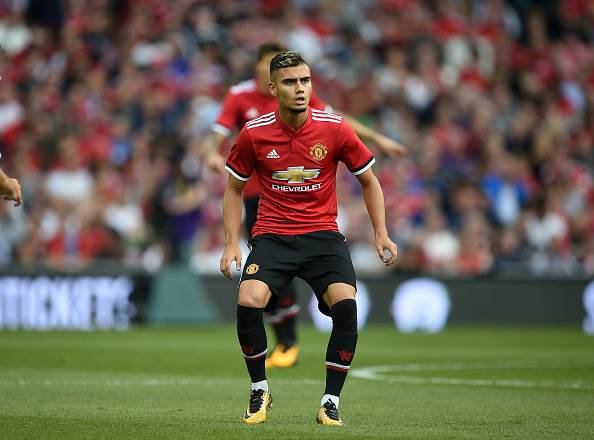 Romero and Pereira among EIGHT Manchester United players to leave as Mata  discussions continue