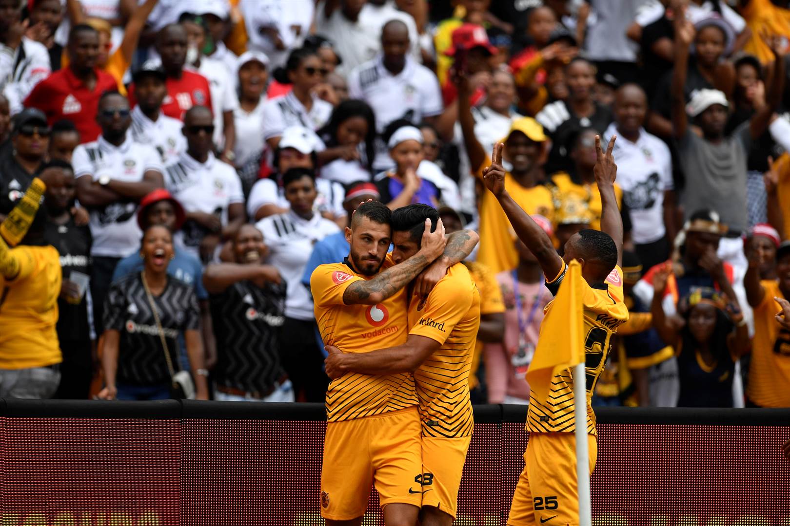 Pirates Win Legends Soweto Derby - iDiski Times