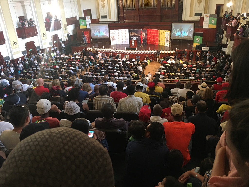 SPEAKING OUT A crowd of hundreds gathered at Johannesburg City Hall for Ahmed Kathrada’s memorial service organised by the Ahmed Kathrada Foundation, the Nelson Mandela Foundation and SACP in Gauteng. Picture: Msindisi Fengu