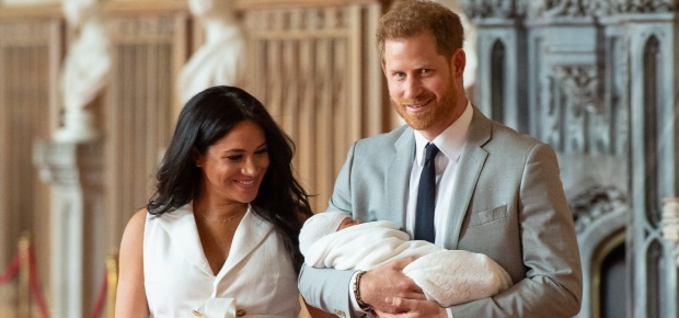 Meghan and Harry introduce their son, Archie, to the world. (PHOTO: Getty/Gallo Images)