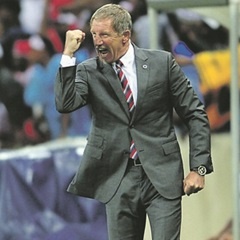 IN A FIX:   Stuart Baxter’s pending move might have affected his players. (Samuel Shivambu, Backpagepix)