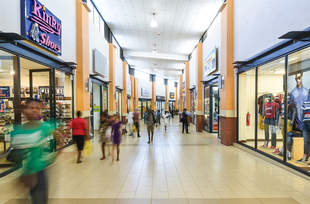Mid-sized shopping centres in trouble 