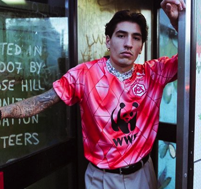 Arsenal news: Hector Bellerin pretty in pink as he takes to the catwalk for Louis  Vuitton