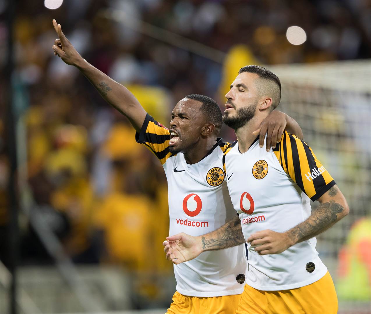 COMMENT: Kaizer Chiefs look 'a scary team' with Leonardo Castro