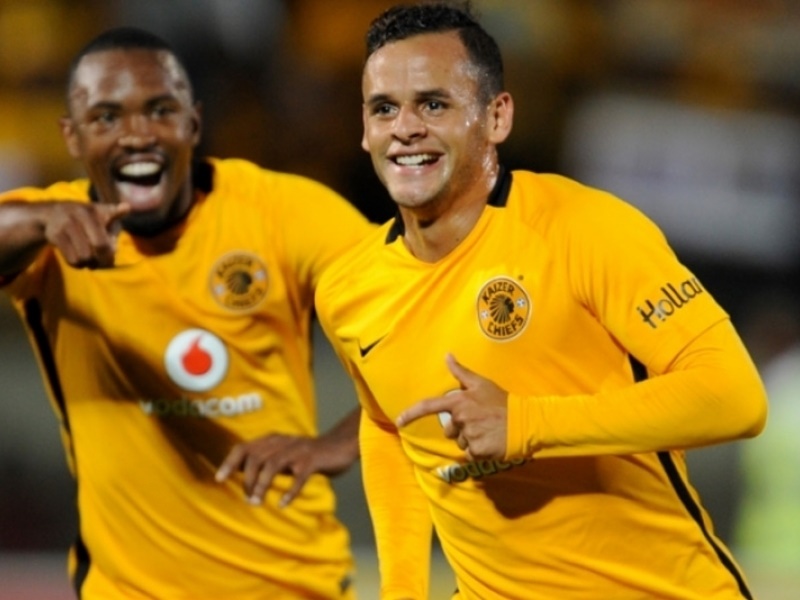 Kaizer Chiefs striker Bernard Parker is optimistic that his partnership with newly-arrived Amakhosi marksman Gustavo Paez will prove a very fruitful one.