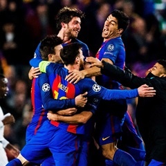Barcelona players in raptures after their victory. (Getty Images)